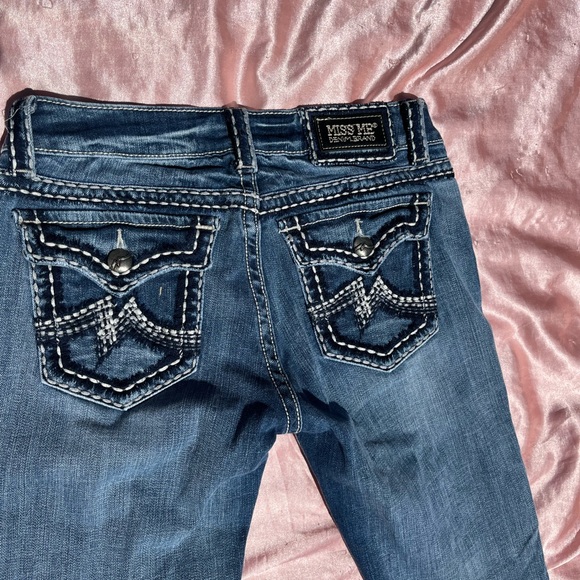 Y2K miss me jeans ✨ bootcut!💗 - Picture 4 of 4